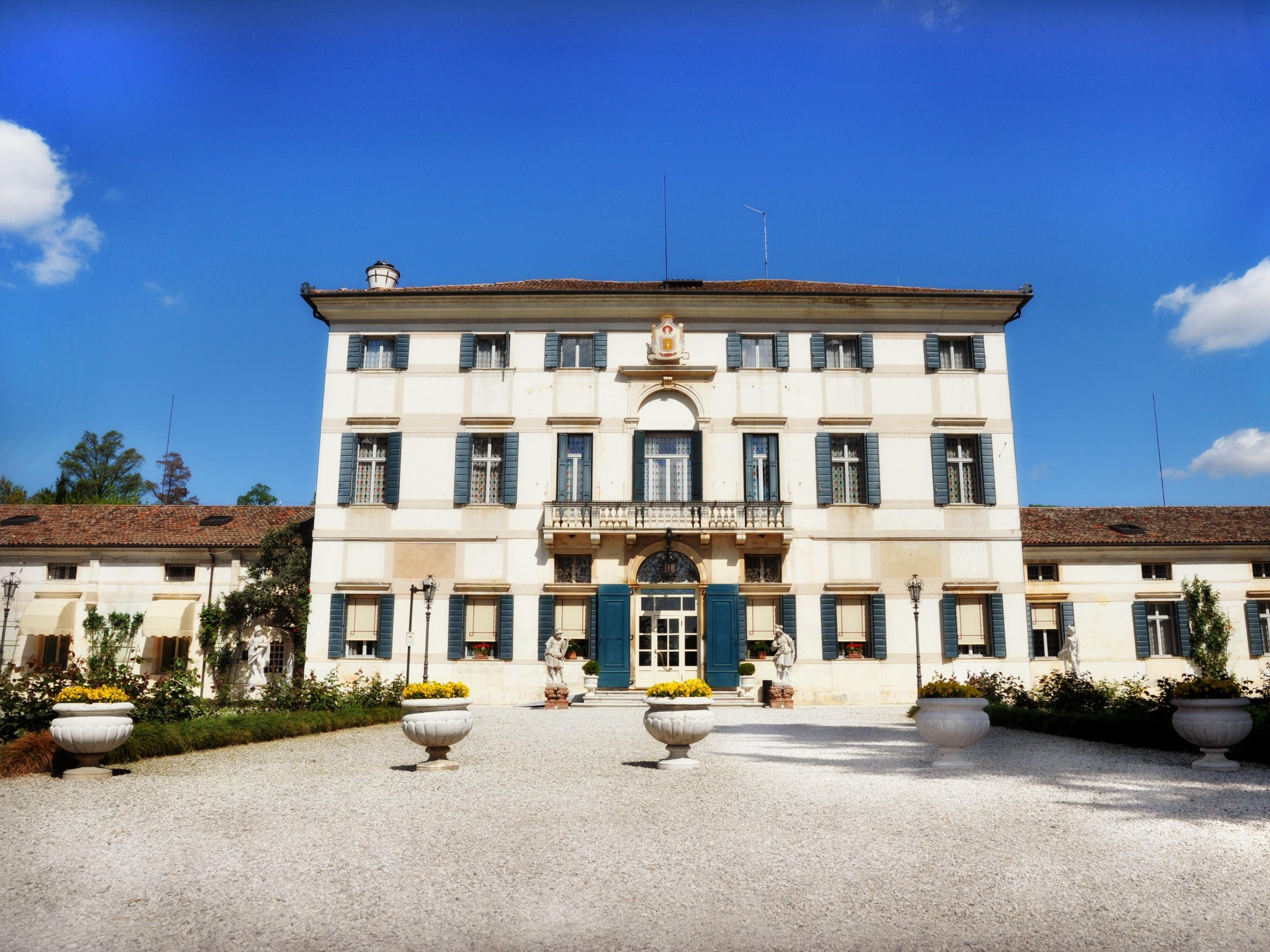 Hotel Villa Condulmer Mogliano Veneto Esterno foto The Château de Launay