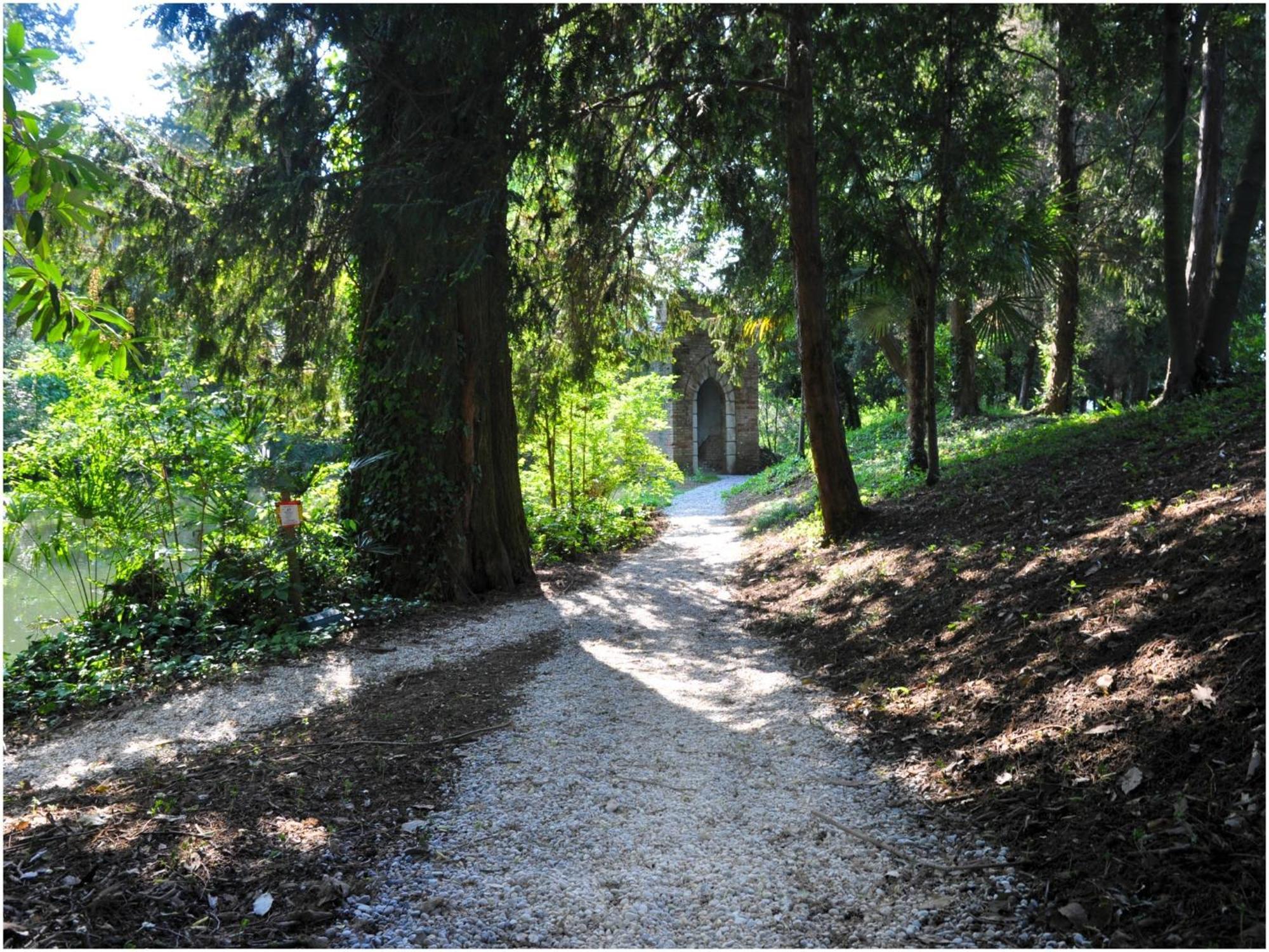 Hotel Villa Condulmer Mogliano Veneto Esterno foto The park