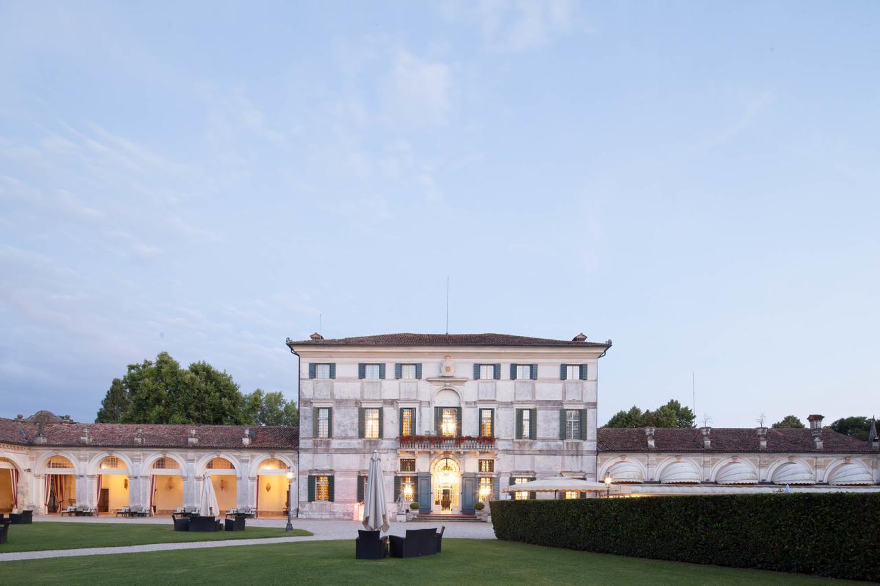 Hotel Villa Condulmer Mogliano Veneto Esterno foto Villa Trivulzio