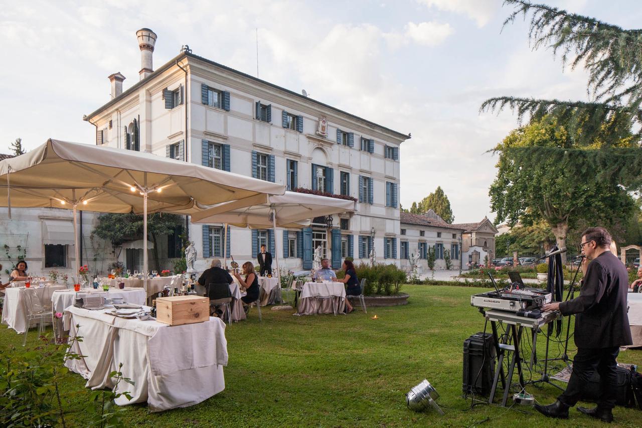 Hotel Villa Condulmer Mogliano Veneto Esterno foto The Villa