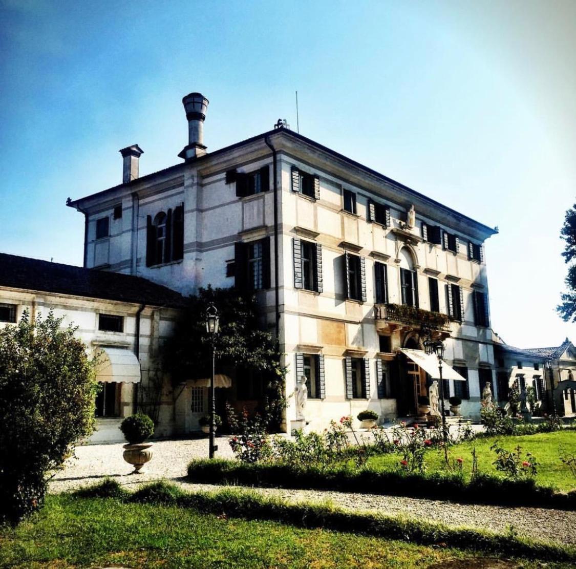 Hotel Villa Condulmer Mogliano Veneto Esterno foto Villa confalonieri