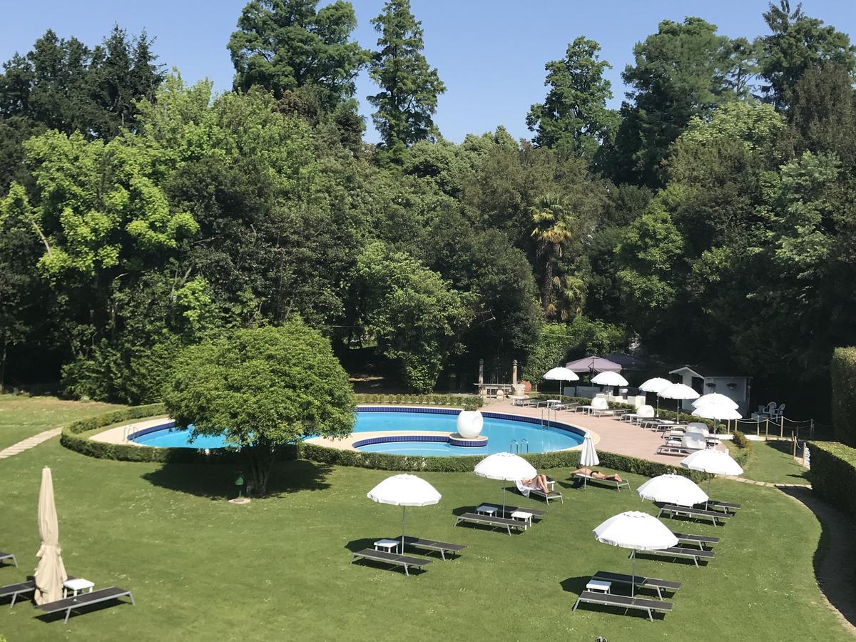 Hotel Villa Condulmer Mogliano Veneto Esterno foto The swimming pool at the hotel